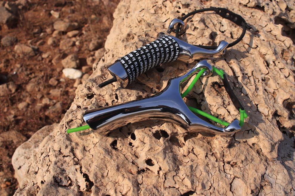 速射高精度弹弓成人专业猎弓狂蟒之怒速射黑夜新型速射弓高精度户外