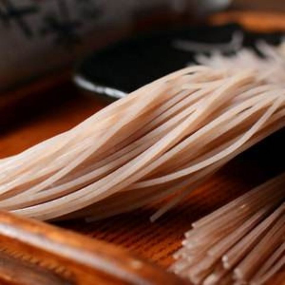 云南元阳梯田干米线正宗过桥米线红米线米粉半干米线粉丝整箱批发红米