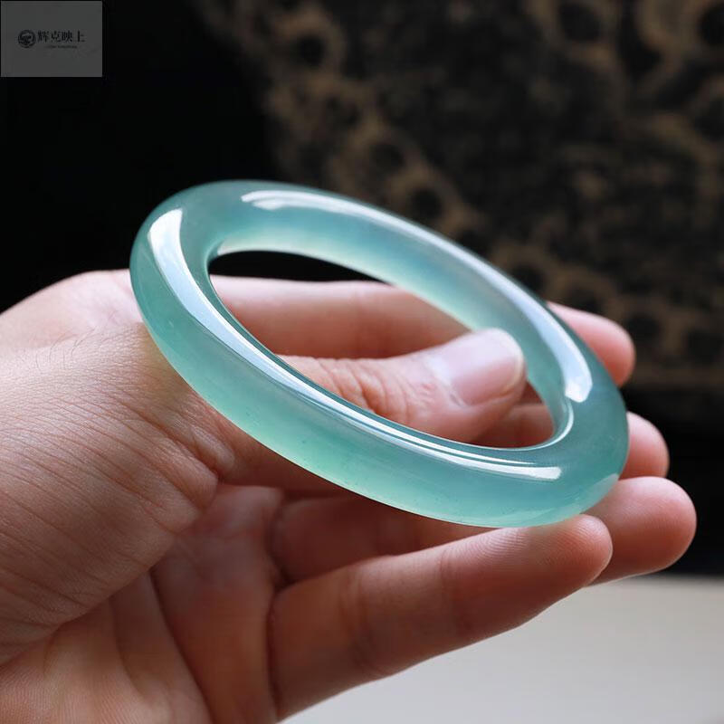 危地马拉翡翠天青冻木那高冰晴水岫玉底蓝水危料海宝蓝圆条手镯 附