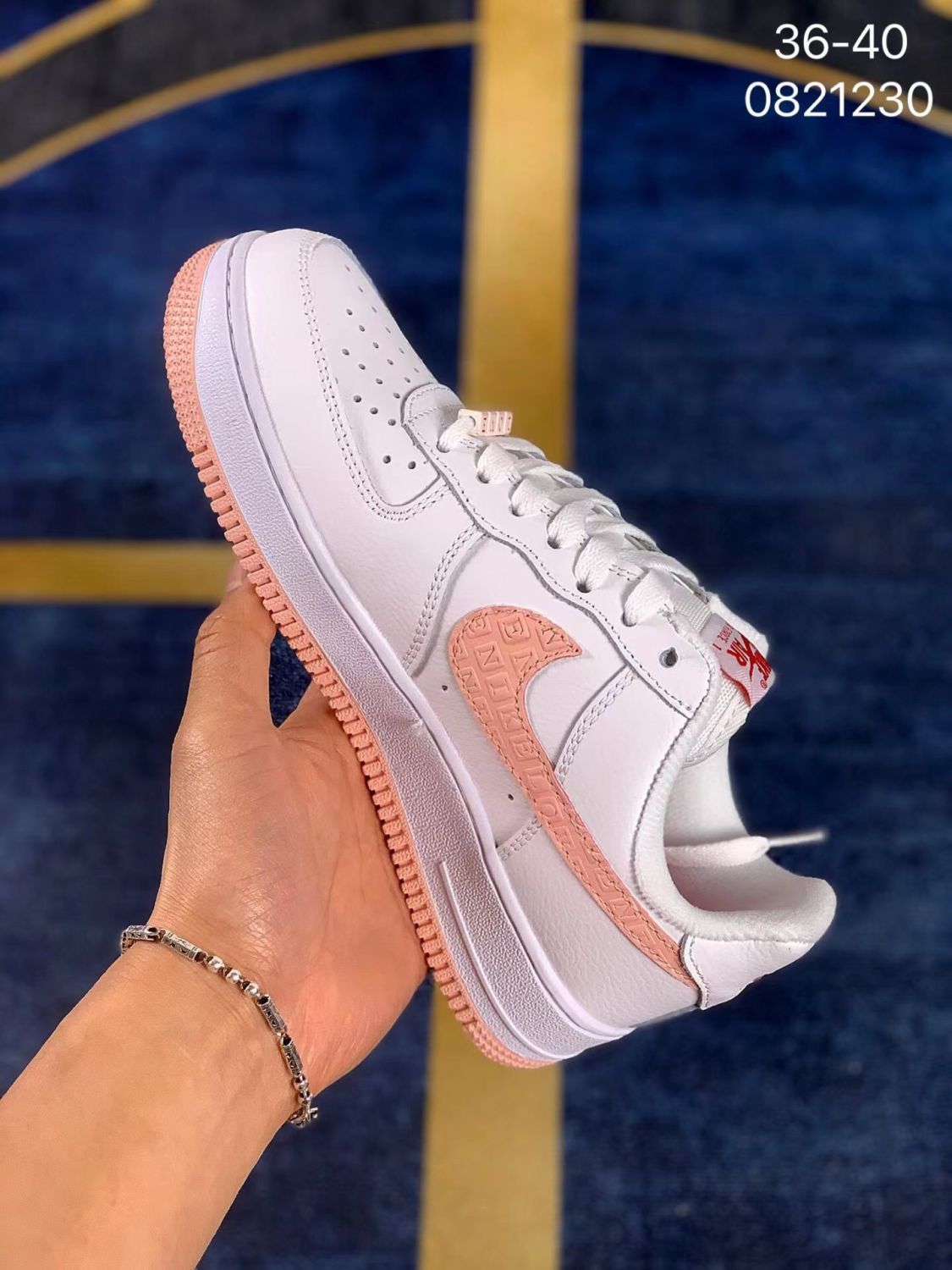 aj男女款af空军一号白粉情人节低帮缓震滑板鞋运动休闲跑步鞋 红色