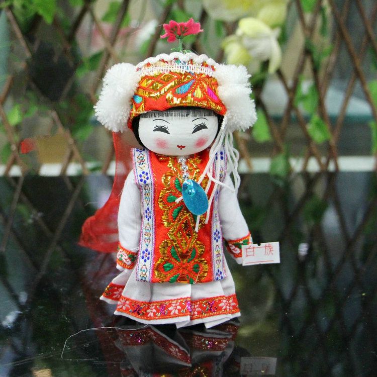 民族娃娃手工云南56个民族娃娃玩偶木制手工人偶玩具幼儿园儿童装饰