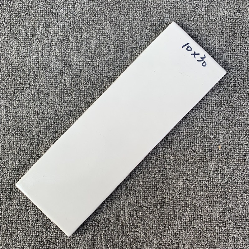 新款亮光白色瓷砖老式瓷砖外墙砖自建房60x240条砖乡村家用农村釉面砖