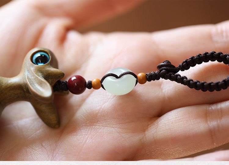 檀木小鹿车载吊坠男女创意高档挂饰品一路平安食梦鹿黑檀木手机链款