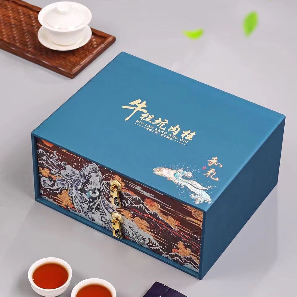 肉桂新茶礼盒装小罐装茶叶送礼佳品礼盒250克小罐