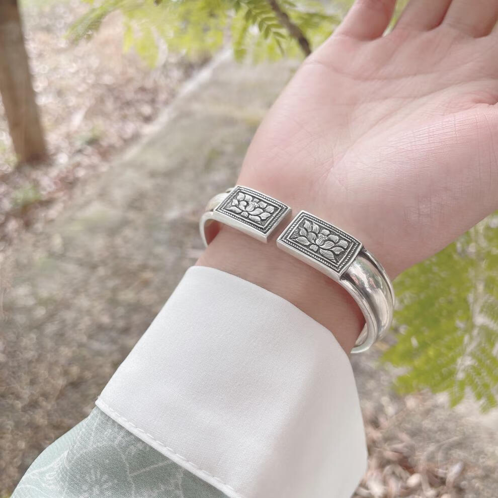 老凤祥款式999银手镯女纯银妈妈款马蹄轨道实心足银镯子定制银饰生日