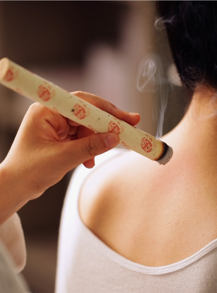 欧脉艾条三年陈纯艾灸棒熏家用雷火灸艾草条艾绒柱401高纯艾条