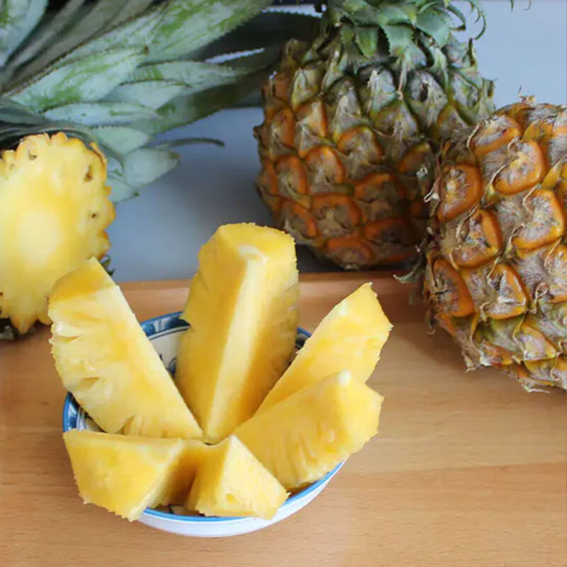【精选直发】泰国品种小菠萝新鲜香水小菠萝凤梨迷你云南小菠萝香脆爽