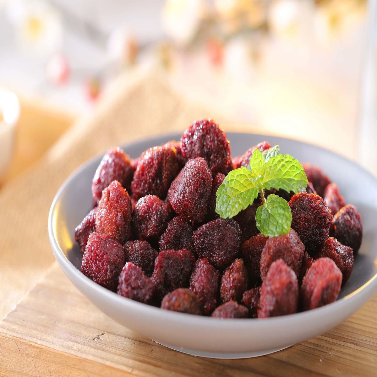 京喜推荐正宗冰糖杨梅500g大颗粒九制杨梅罐装梅子干梅肉50g酸甜杨梅