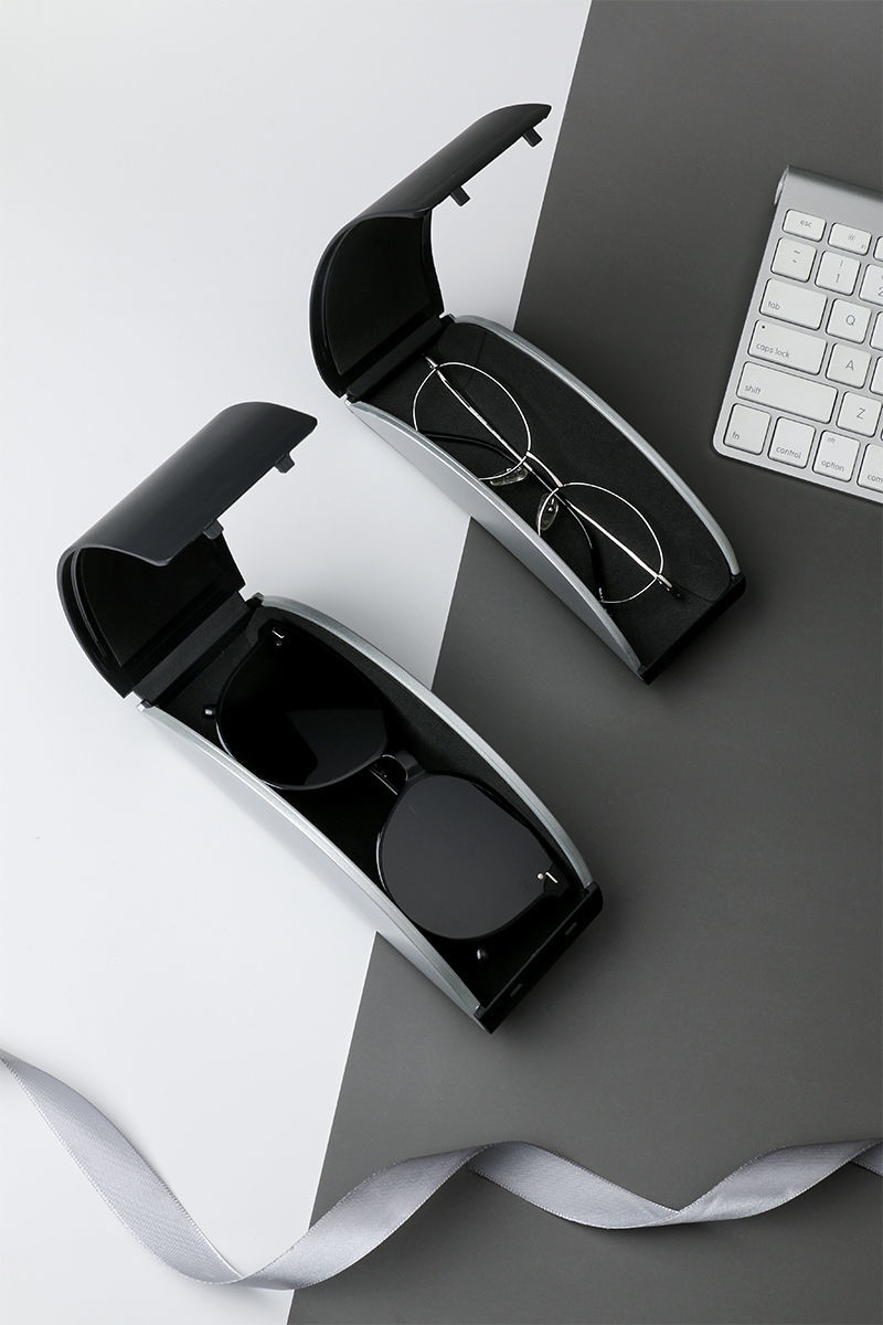 放眼镜用的盒子方便携带眼镜盒男韩版学生太阳镜盒高颜值简约创意防压