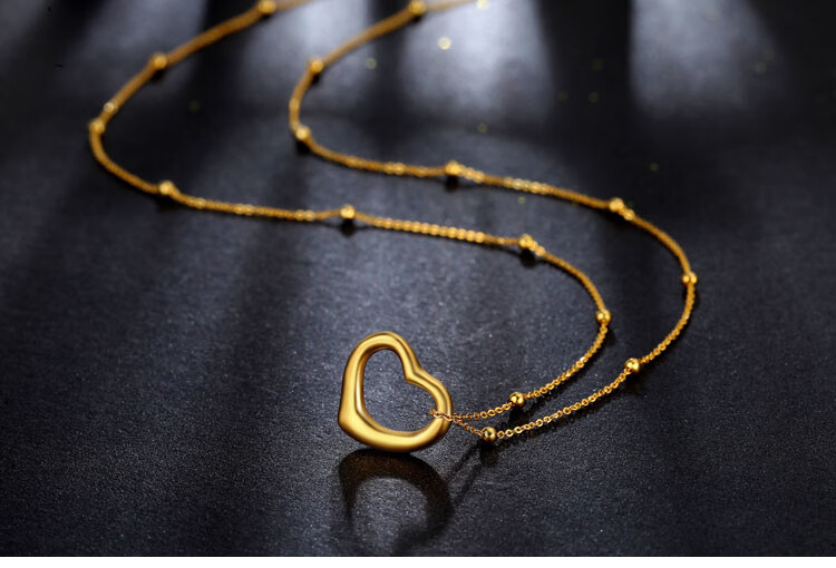 搭配如图18k金满天星项链 商品编号:68808499269 店铺: 旬谨纪珠宝