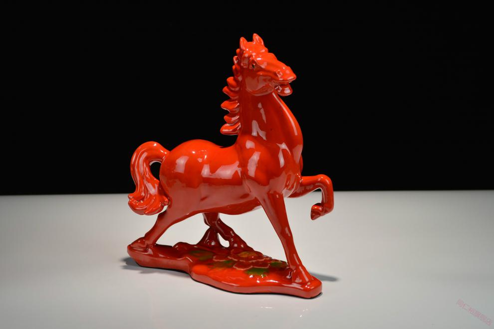 陶瓷红马摆件 升学中考高考 马到成功书房新年装饰品乔迁新房开业摆件