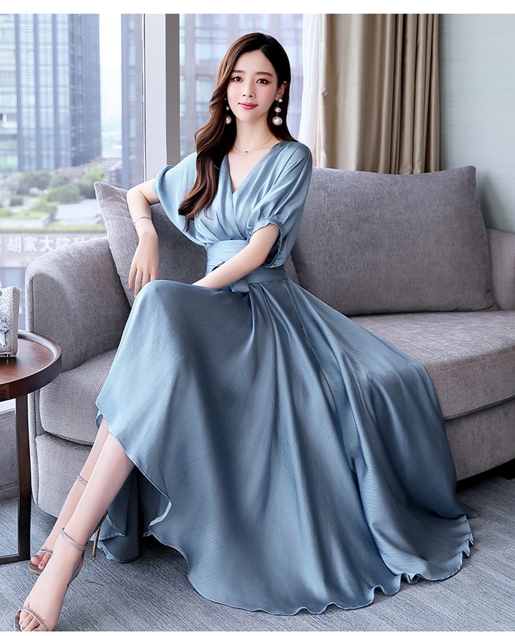 款2020夏季优雅名媛风流行冷淡风收腰连衣裙高端气质显瘦v领a字裙长裙