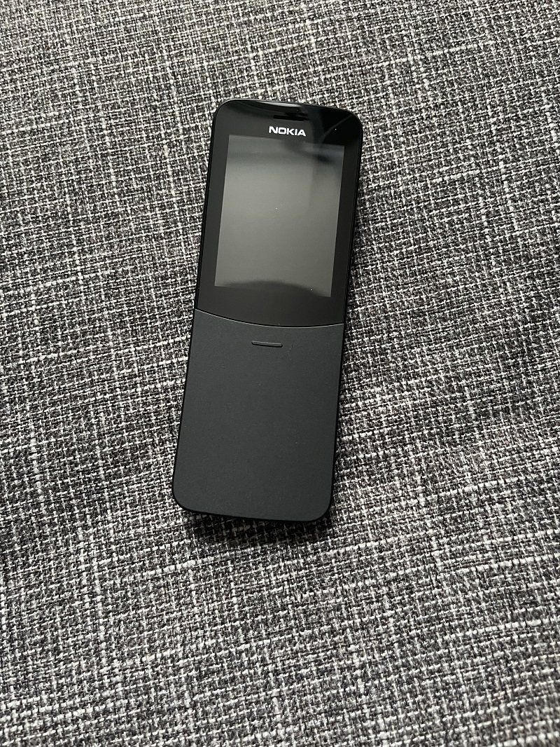 诺基亚8110三网通移动联通4g.成色9.