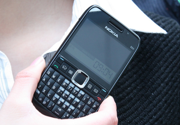 nokia诺基亚e63移动联通带wifi全键盘按键经典商务学生白色移动联通带