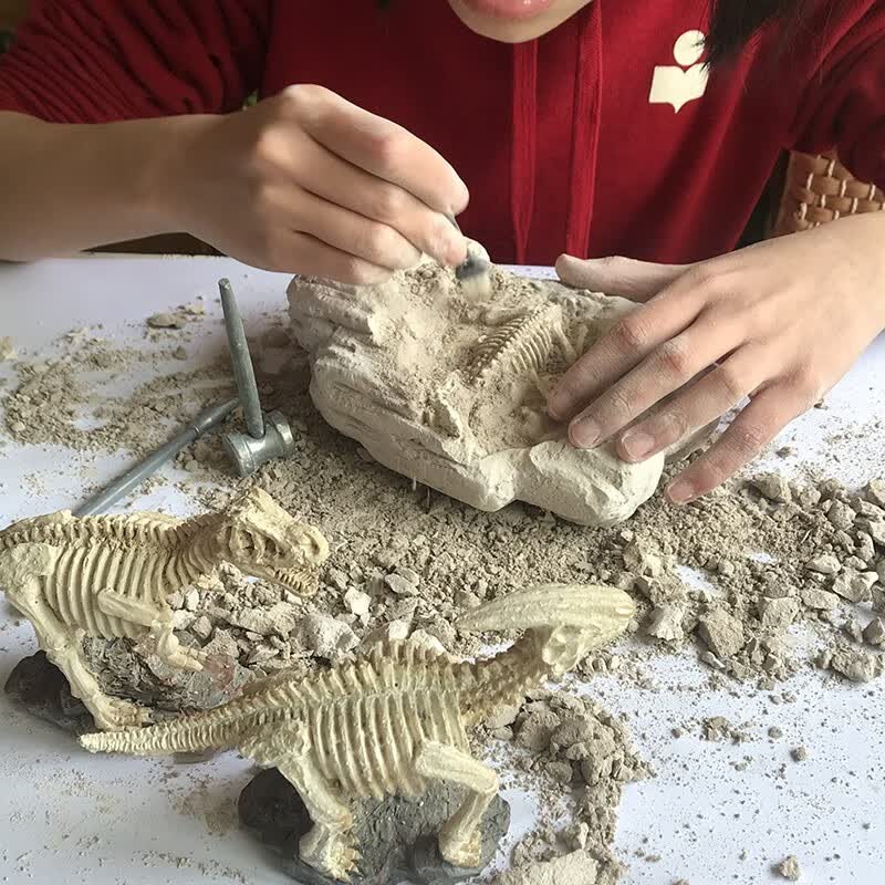 考古砸恐龙玩具 儿童化石挖掘玩具石膏骨架敲砸盲盒模型套装大号男孩