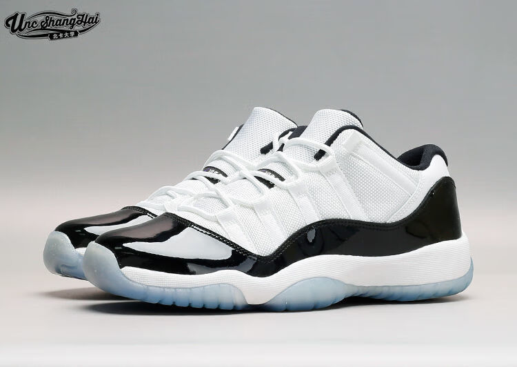 纯原 low低帮篮球鞋黑白 康扣 情侣实战运动鞋 男女同款 纯原aj11 low