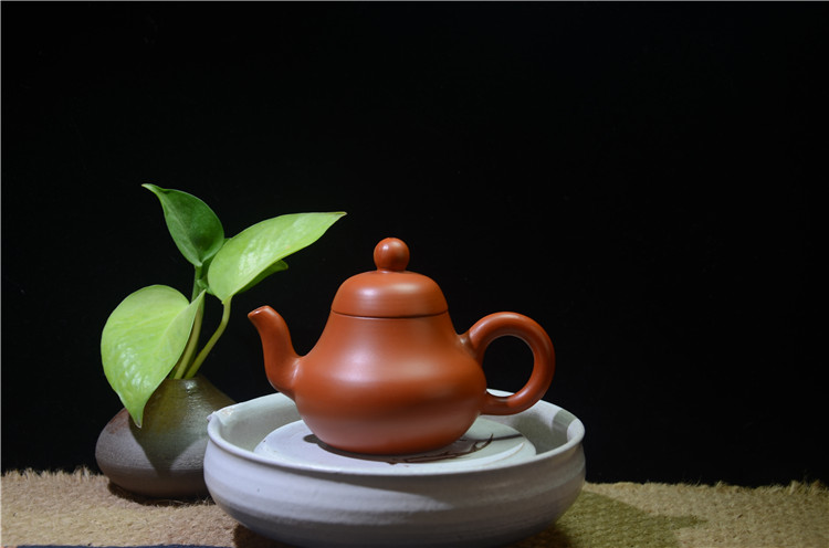 现货闪发章氏手拉壶小西施壶潮州章氏手拉壶朱泥壶2杯壶小号迷你家用