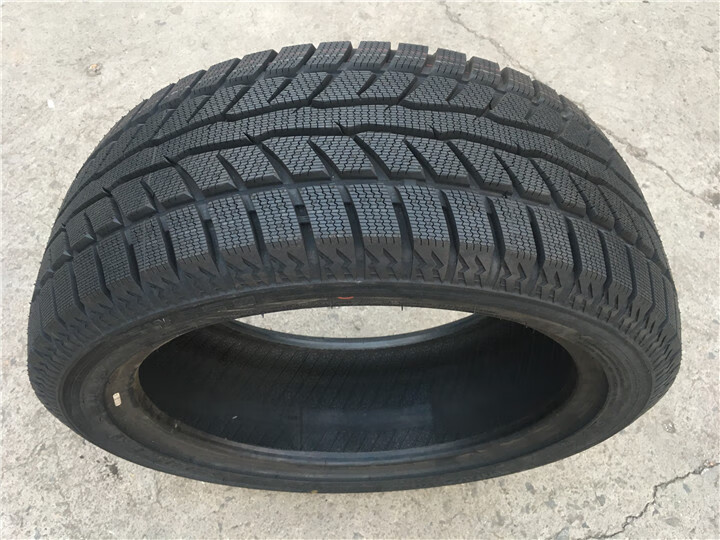 朝阳雪地胎225/45r17 sw658 冬季防滑胎 适配宝马3奔驰速腾甲壳虫 225