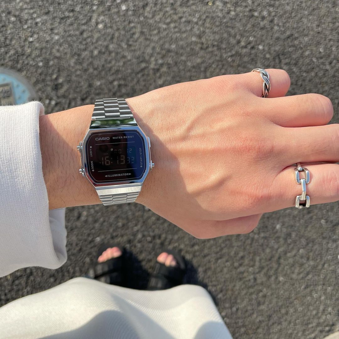 卡西欧(casio)湖水蓝!