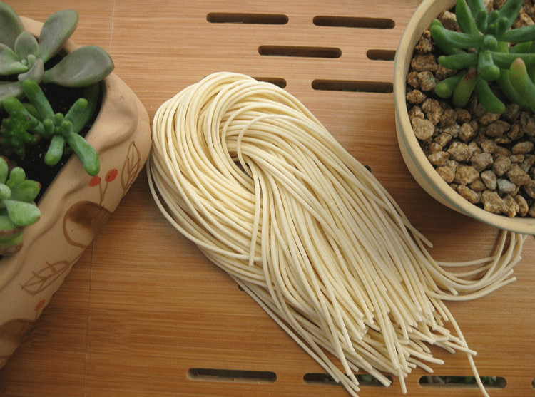 鸡蛋面重庆小面 面条 半干湿面细水叶子面圆凉面炒面营养早拉面 3斤