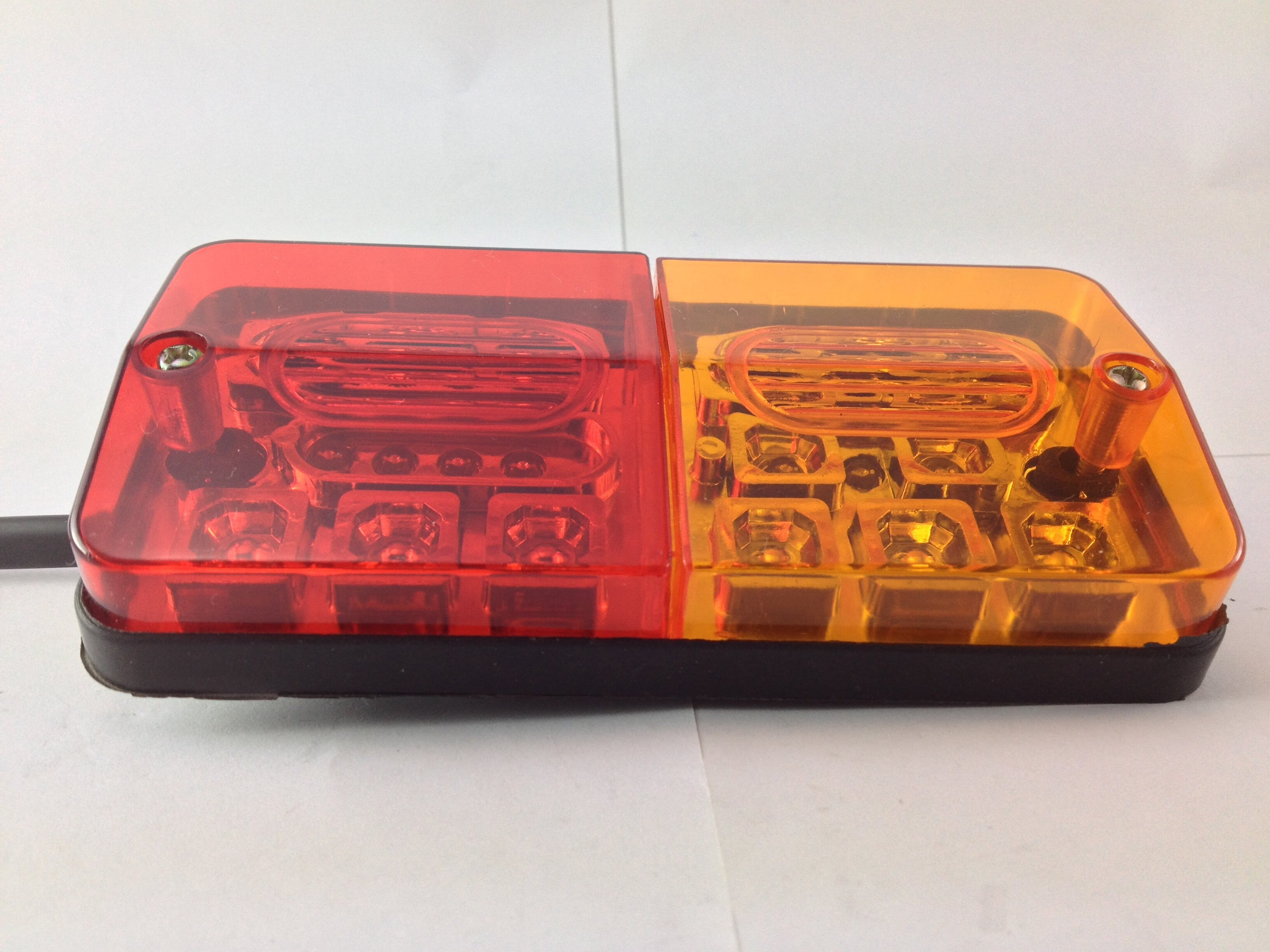 电动三轮车led后尾灯总成通用转向灯刹车灯行车灯倒车灯12v48v60v led