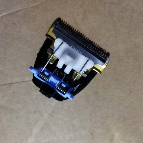 雷瓦750a x7 x3 x5电推剪剪发器修理理发器钛金陶瓷原装刀头 750原装