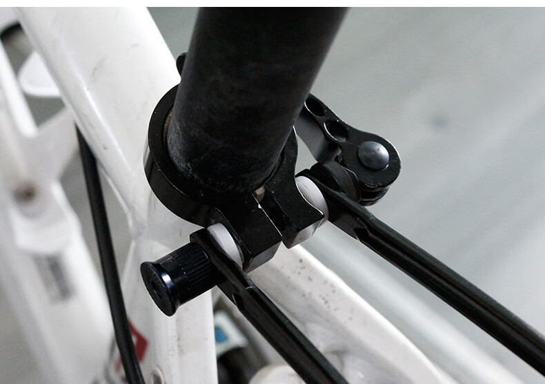 山地车快拆杆折叠自行车坐管快拆夹锁紧螺母鞍座快拆螺丝零配件银色铝