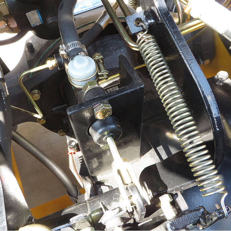 叉车刹车总泵分泵适用合力叉车制动总泵刹车分泵柳工龙工刹车泵 总泵