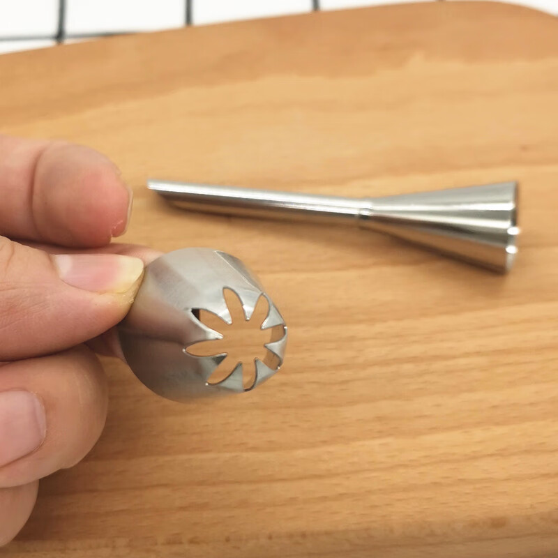 裱花嘴2件泡芙裱花嘴套装不锈钢中号8齿泡芙嘴尖头长款挤奶油嘴烘焙