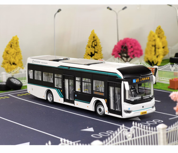 上海公交模型150申沃9系iev12白金刚新能源纯电动巴士合金模型u12宇通