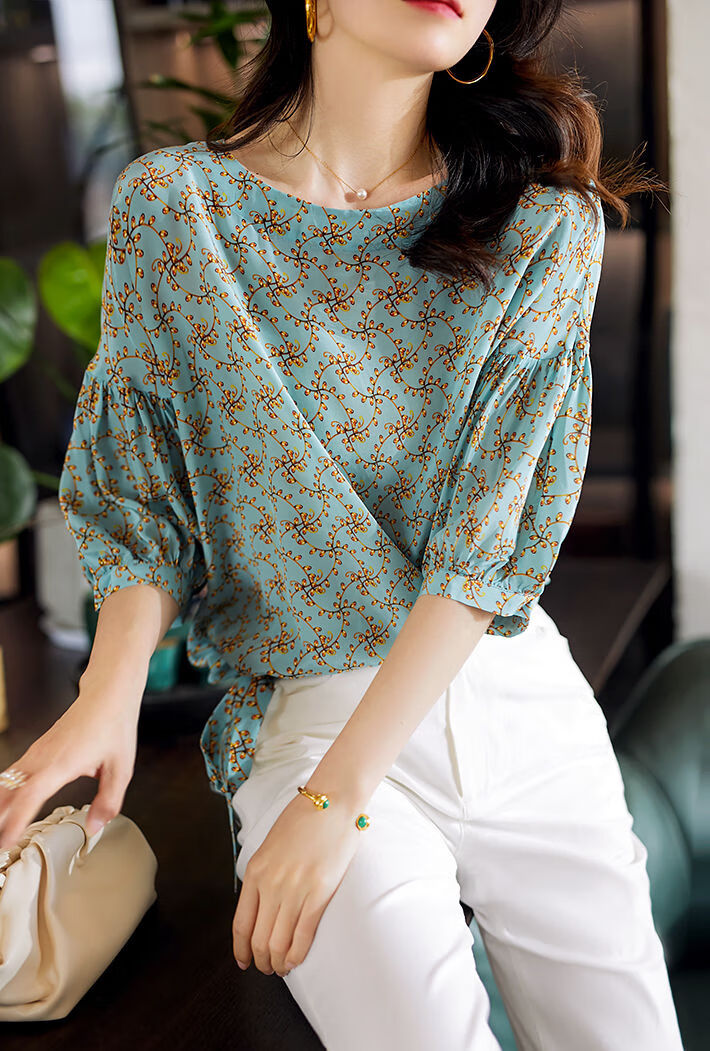 十奕 小碎花雪纺衫女七分袖女装灯笼袖小衫宽松遮肚子上衣 绿色 3xl