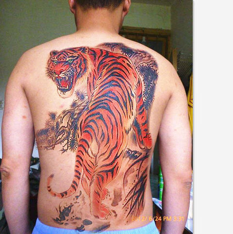 纹身贴洗不掉上山虎防水纹身贴彩色满背老虎后背大图下山虎纹身贴男女