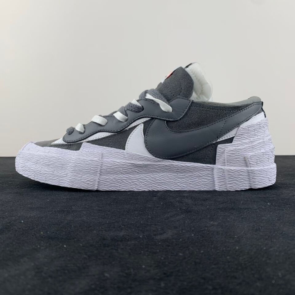 blazer sacai开拓者三方联名解构双勾休闲板鞋情侣运动鞋校园跑鞋 白