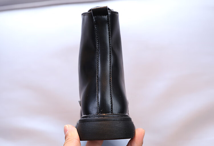 迪士尼disney新品海宁儿童靴子秋季新款女童皮靴马丁靴韩版中大童中筒