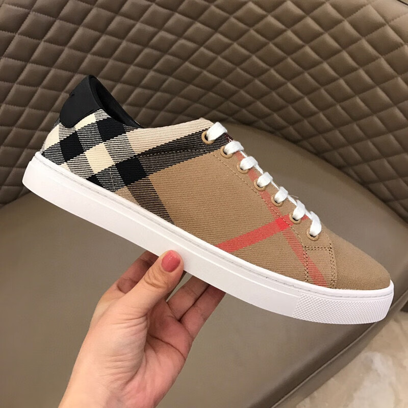 欧洲站巴宝莉经典男鞋低帮春季格子户外休闲帆布鞋奢侈品黑色38