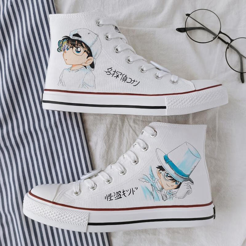 融敬春夏新款柯南同款动漫联名鞋女日系周边男帆布鞋卡通涂鸦板情侣鞋