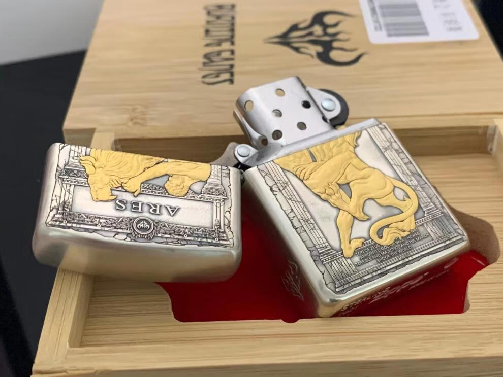 zippo蚊版纯银盔甲烫金錾金阿瑞战神嵌保真蚊子牛头正品收藏 纯银盔甲