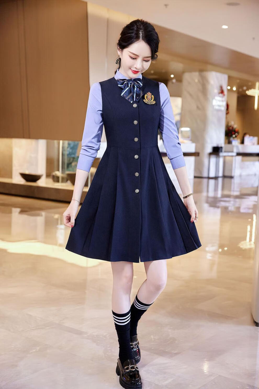 幼儿园老师制服职业套装教师工作服秋冬幼师衣服面试服装女装英伦风