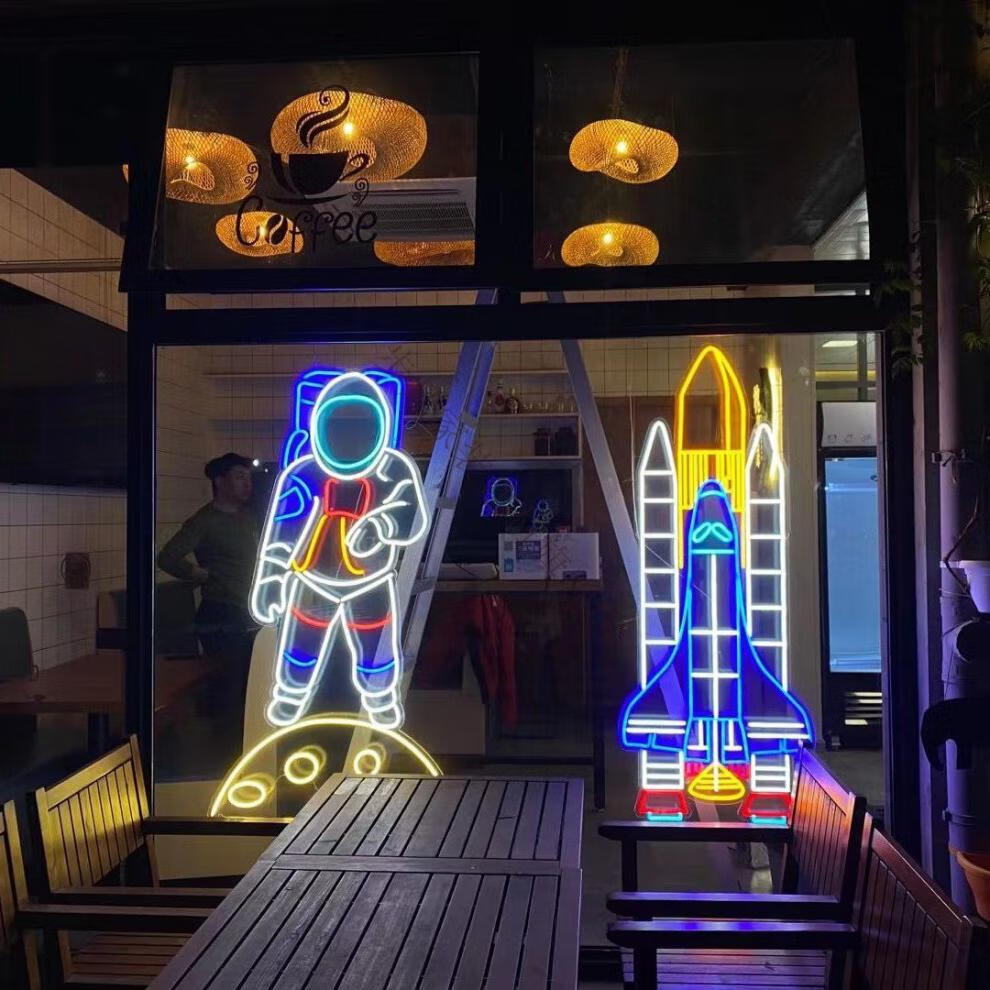 氛围灯霓虹灯发光字定制宇航员霓虹灯翅膀霓虹灯造型暴力熊霓虹灯赛博