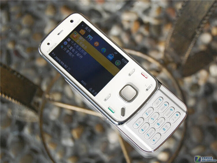 适用诺基亚 n86 双向滑盖按键老年人学生备用智能机塞班经典怀旧机皇