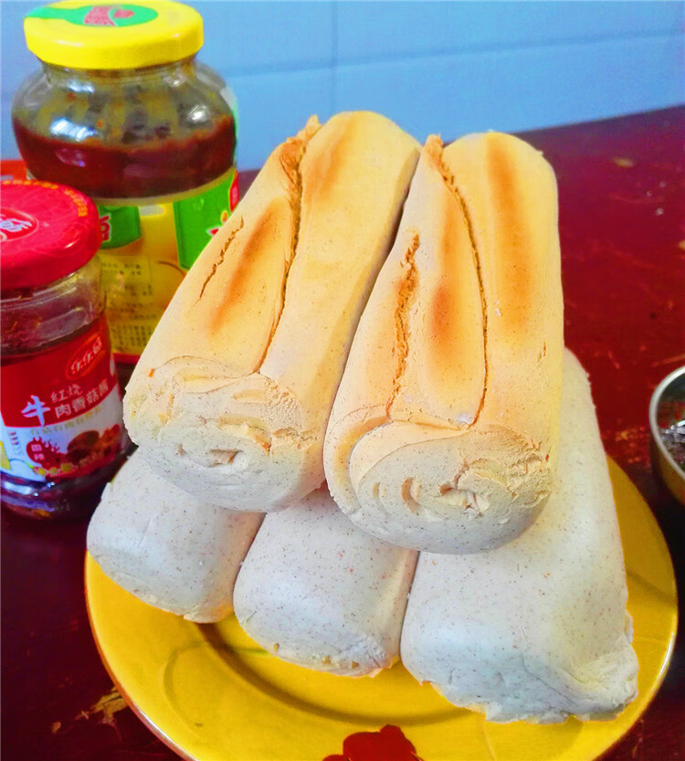 安徽特产阜阳临泉枕头馍硬面馒头农家手工地锅带焦蒸馍带焦小枕头馍3