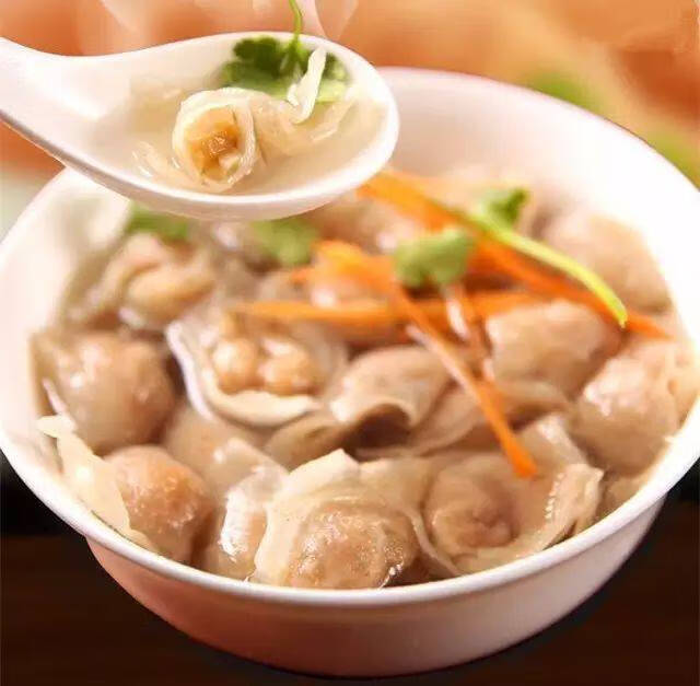 橙伯乐5折 矾都肉燕 苍南矾山肉燕 温州特色小吃 制作燕皮馄饨水饺