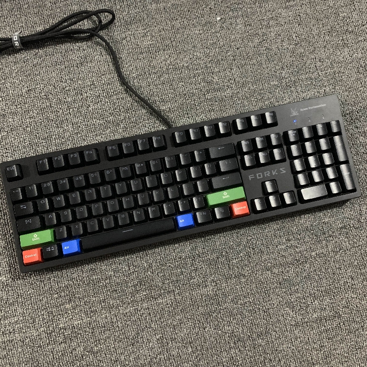 雷蛇通用樱桃轴机械键盘f211红轴无冲rgb磁吸上盖可拆面板for飞维仕