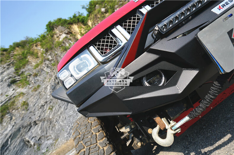 轮眉bj改装二代狼图腾前后杠锋英雄柴油版爆改套装越野bj40plus二代狼