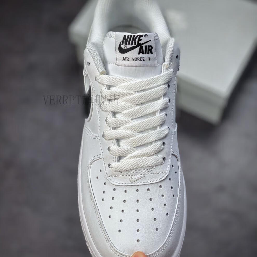 【官方旗舰店】男女air 1 low 07 白黑空军一号内置气垫运动板鞋ao