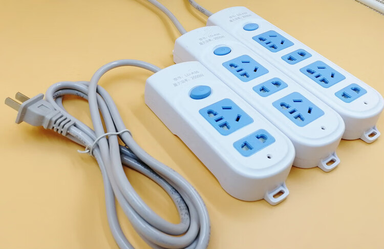 两脚两相项插头插座接线板带儿童保护门迷你插排插2米拖线板 蓝迪ld