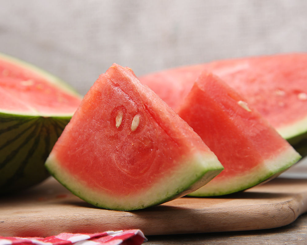 蜜童无籽小西瓜新鲜薄皮当季非麒麟8424甜西瓜时令鲜水果随机1至4个带