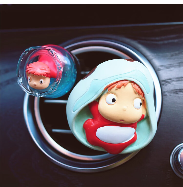 姬波妞卡通汽车空调出风口香水夹创意车载内香薰装饰品 抱玉米小梅