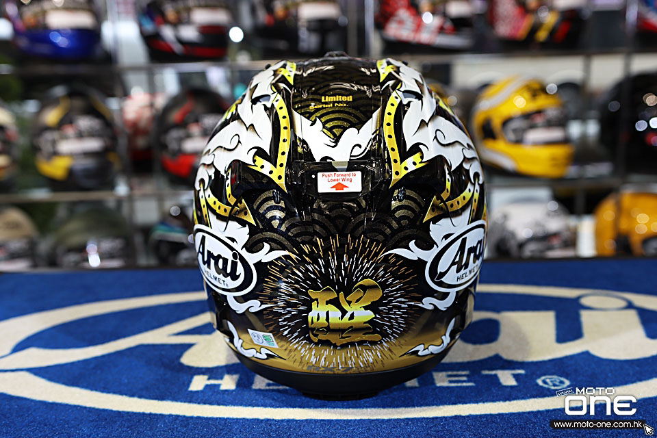 现货/ 日本进口arai摩托车头盔7x 特别合作款黑金醒狮 骑行全盔 rx-7x