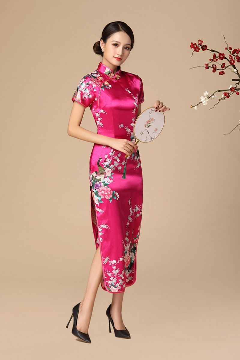 夏季迎新2022妈妈大码短袖孔雀图案长款舞台表演服装大码女款复古旗袍